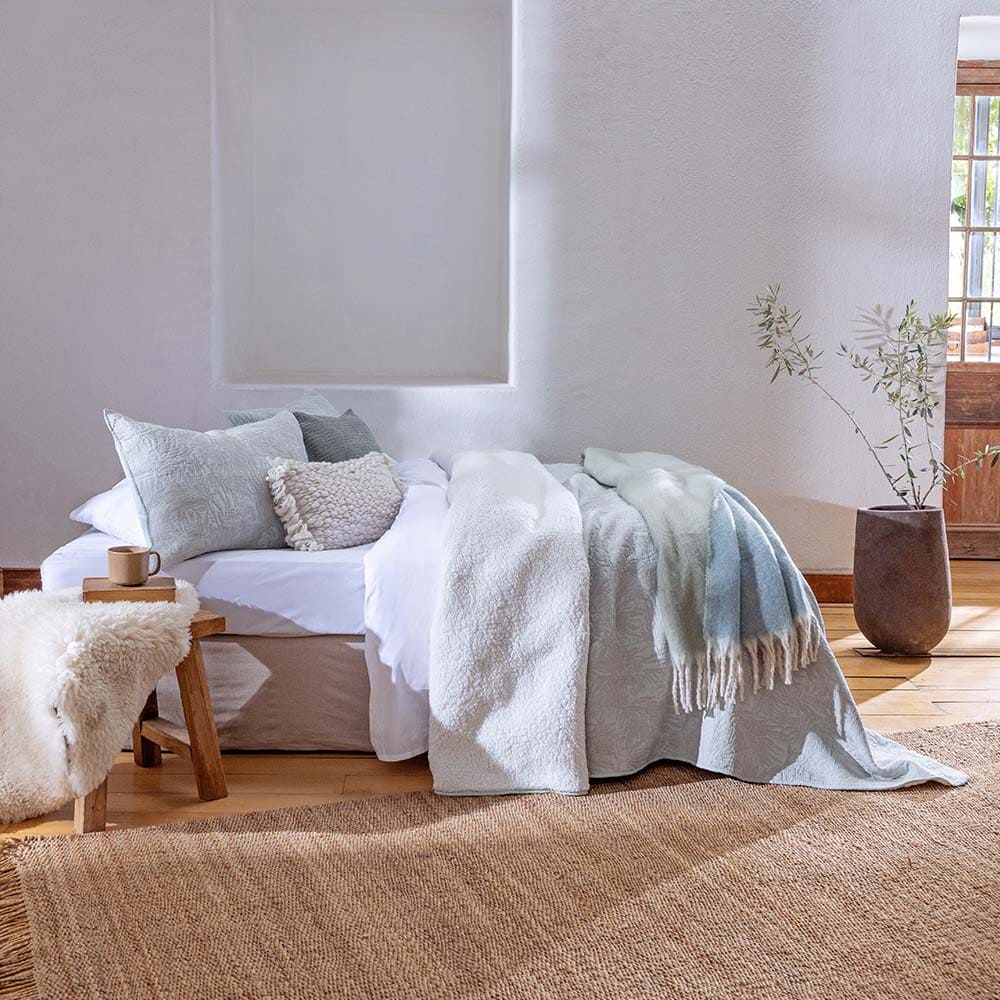 Cubrecama Jacquard Sherpa Ficus King Verde