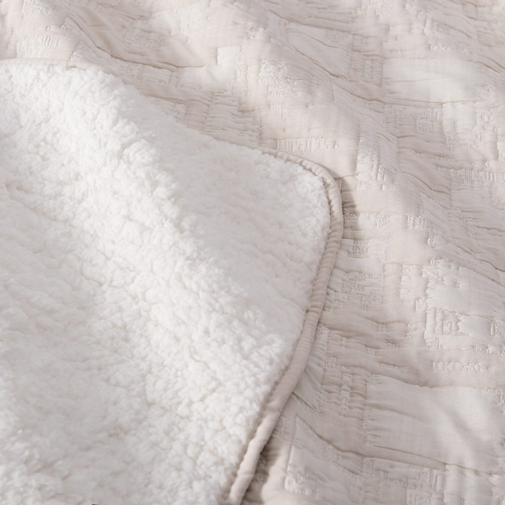 Cubrecama Jacquard Sherpa Edi 2 Plazas Marfil