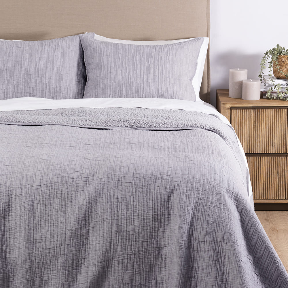 Cubrecama Jacquard Sherpa Tex Super King Gris