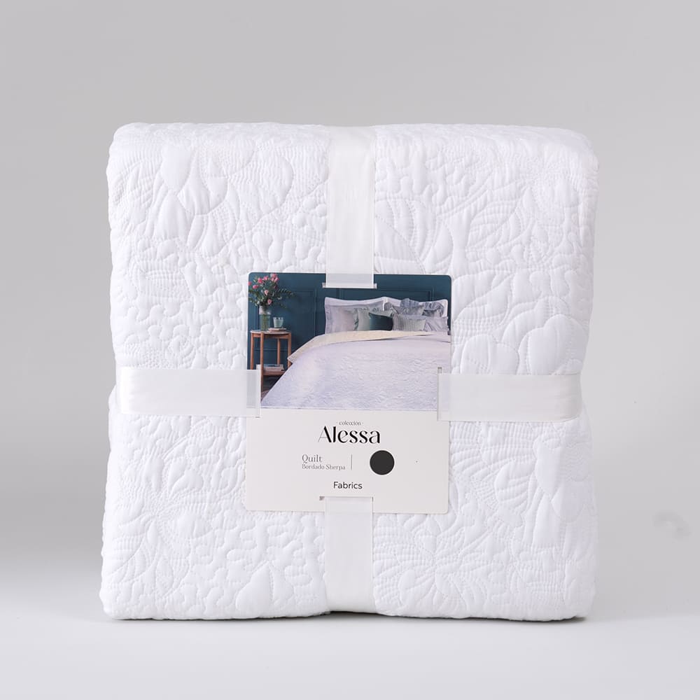 Cubrecama Quilt Bordado Sherpa Sara 2 Plazas Crudo