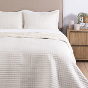 Cubrecama Quilt Lineal Sherpa 1.5 Plazas Beige