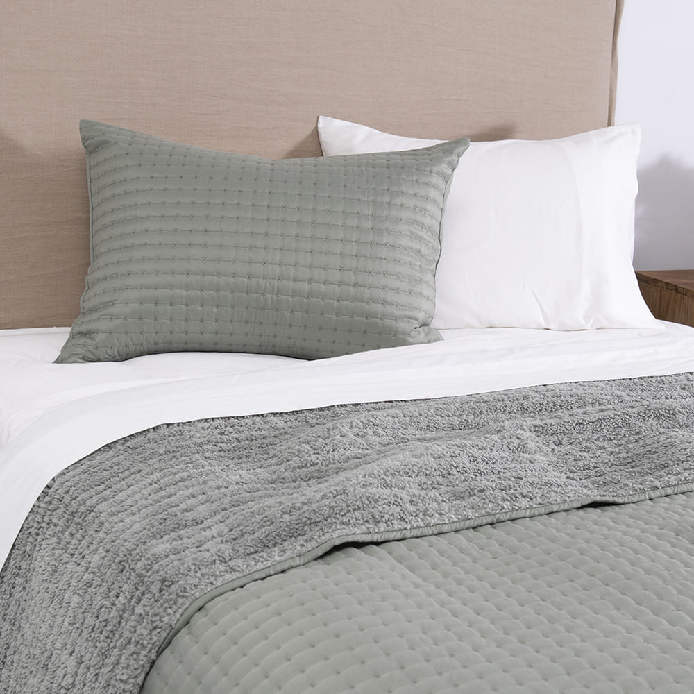 Cubrecama Quilt Lineal Sherpa 1.5 Plazas Verde