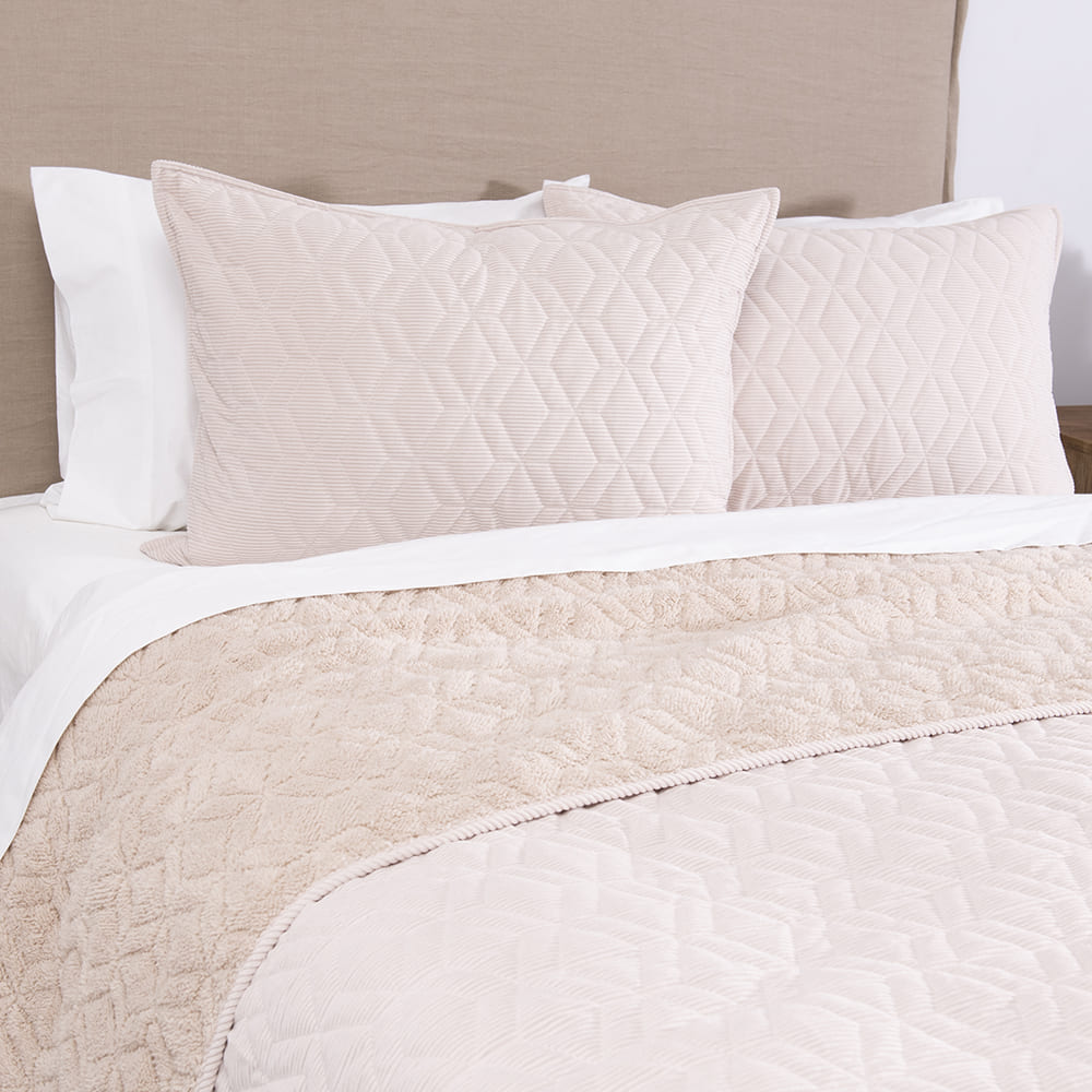Cubrecama Quilt Corduroy Sherpa 2 Plazas Beige