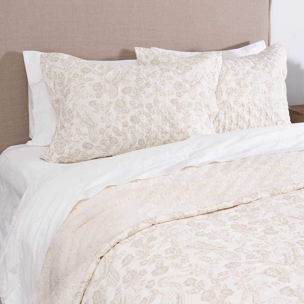 Cubrecama Quilt Estampado Sherpa Solana King Crudo