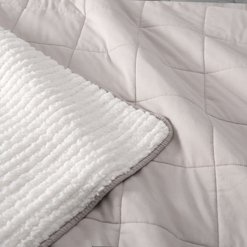 Cubrecama Quilt Louis Sherpa 2 Plazas Arena
