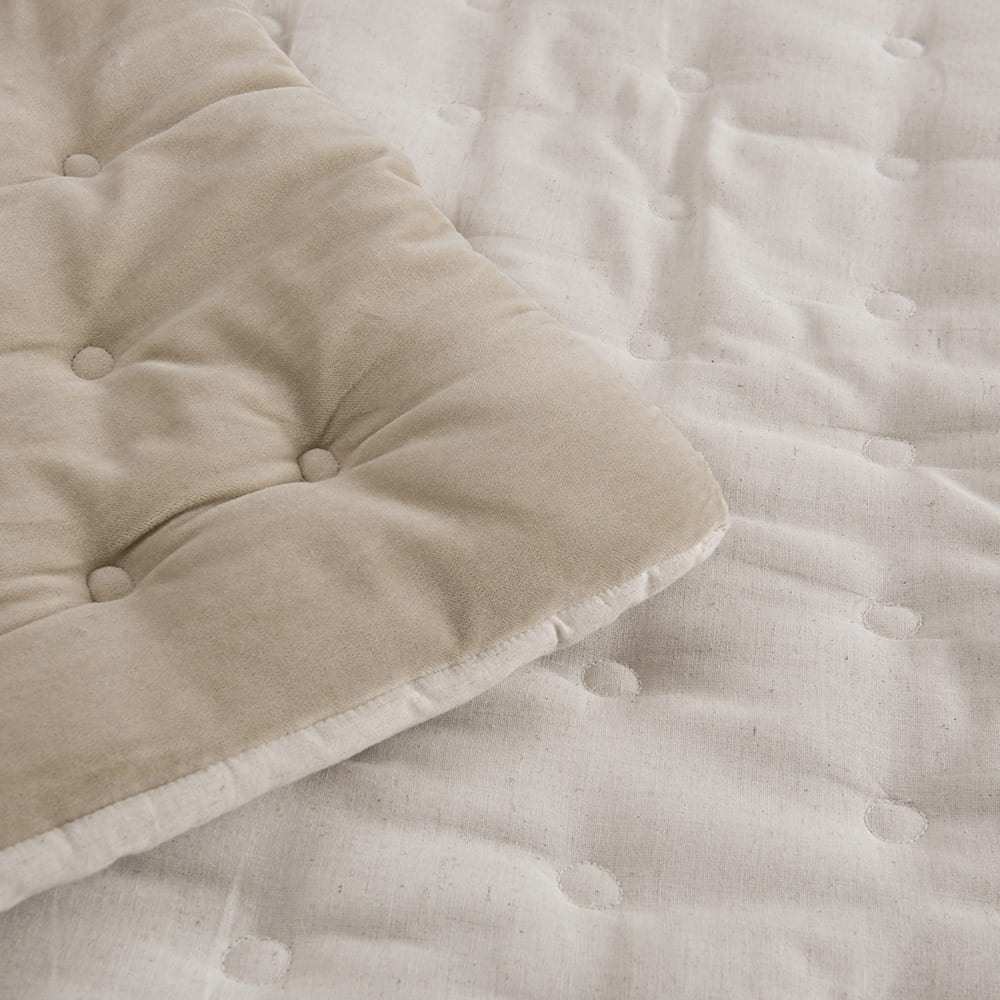 Piecera Velvet Beige