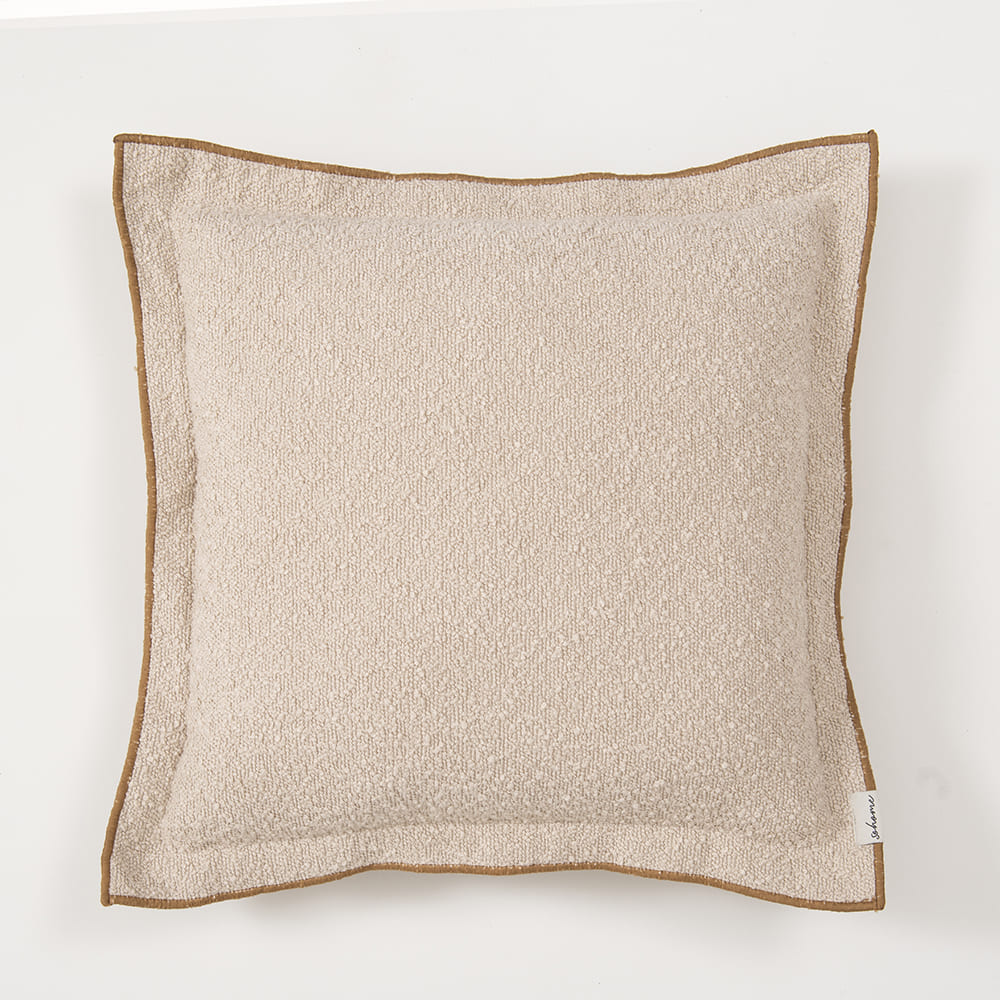 Cojín Bouclé Bordes 45x45cm Crudo