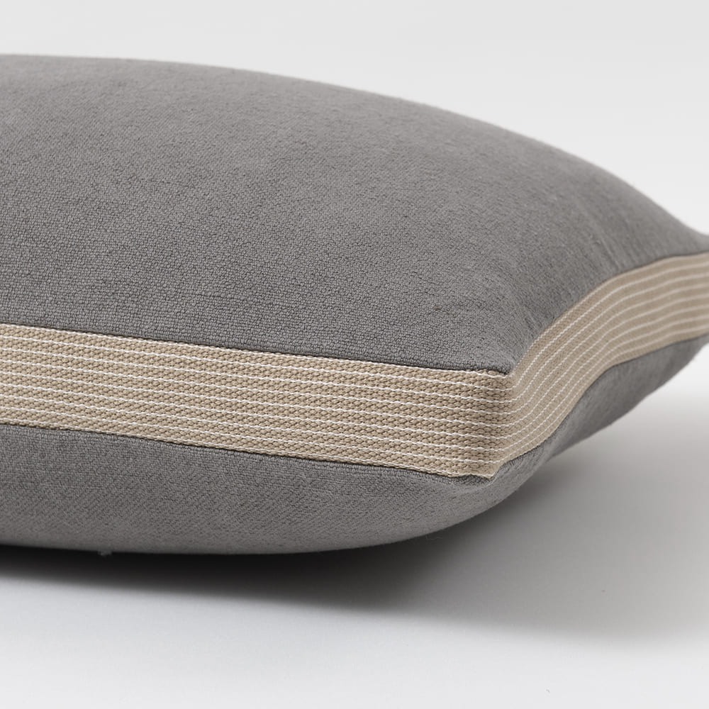 Cojín Gusset Gris