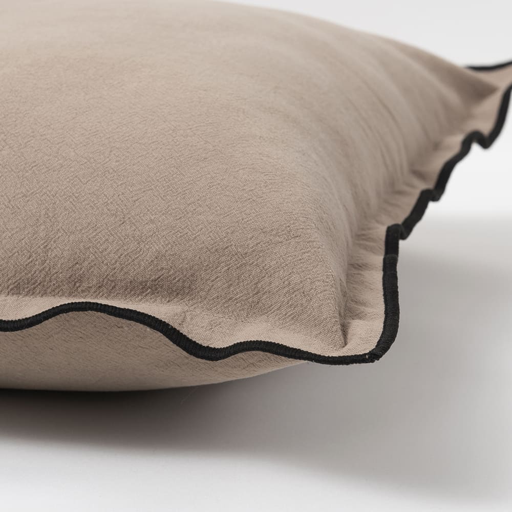 Cojín Lino Borde Beige