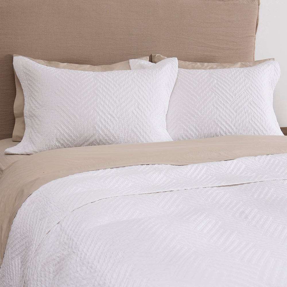 Cubrecama Quilt London Super King Blanco