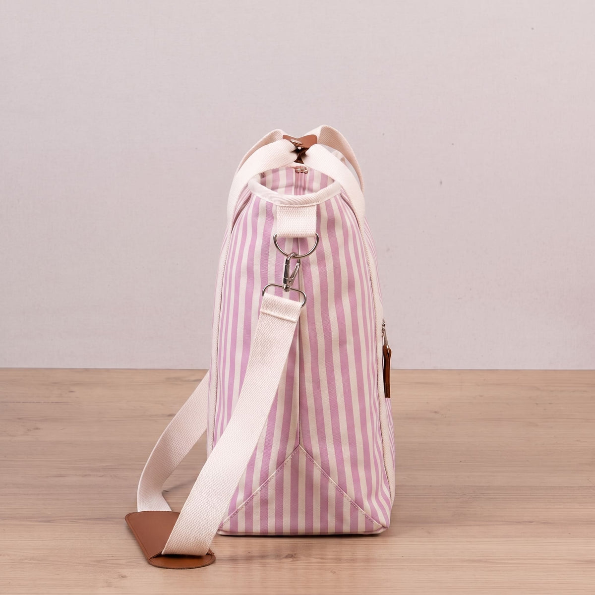 Bolso Cooler Rosa Rayas 18 Litros