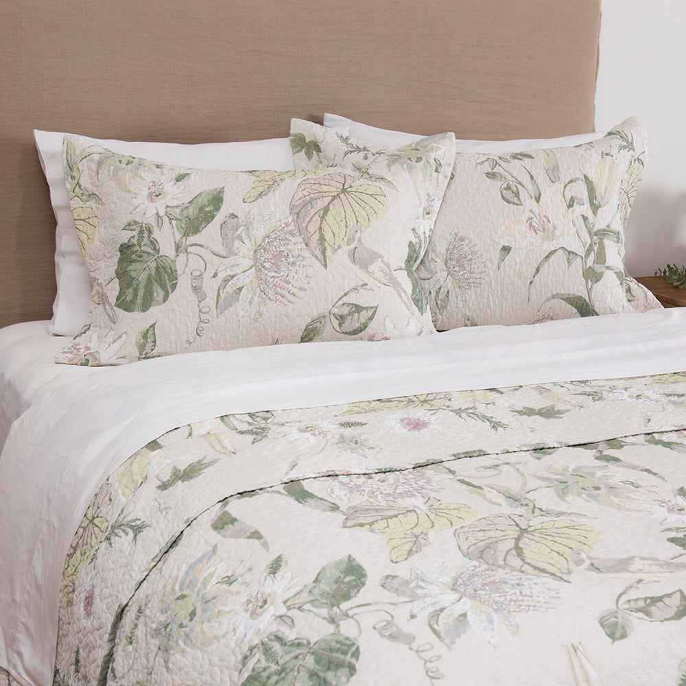 Cubrecama Quilt Estampado Barbados 2 Plazas Beige