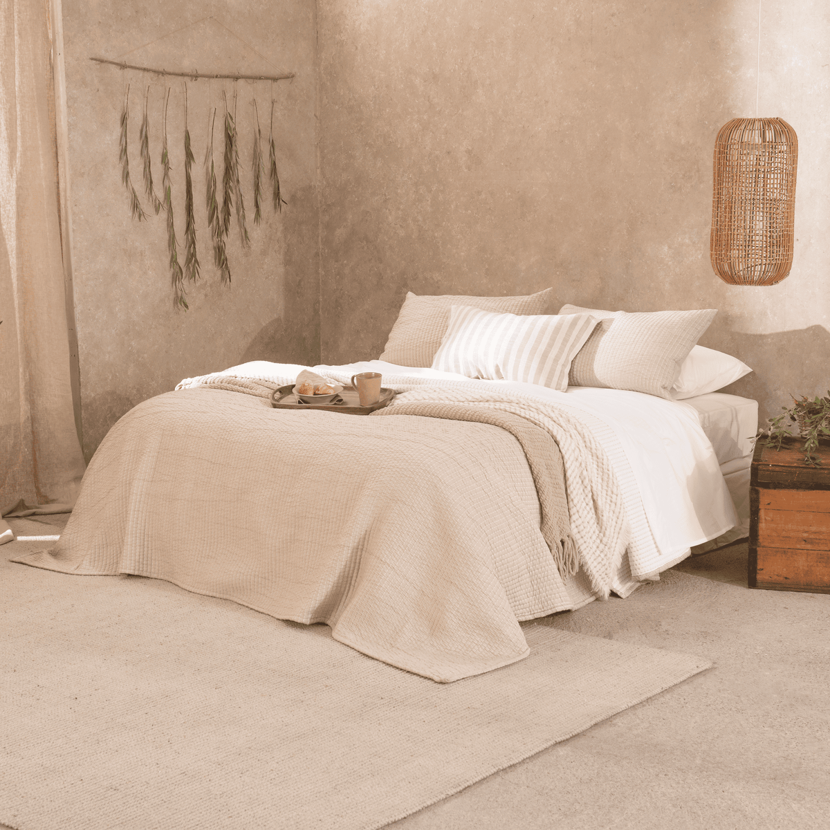 Cubrecama Quilt Jacquard Liso 2 Plazas Beige