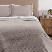 Cubrecama Quilt Pinsonic 1.5 Plazas Taupe