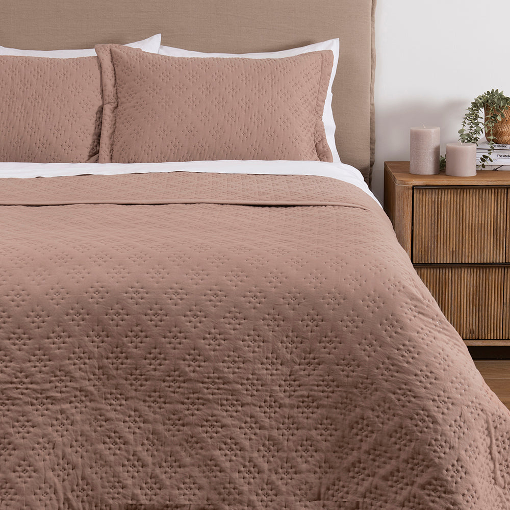 Cubrecama Quilt Pinsonic King Terracota