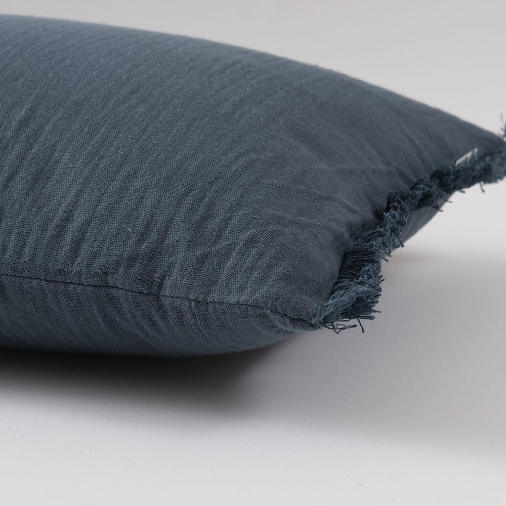 Cojín Muslin Flecos Azul