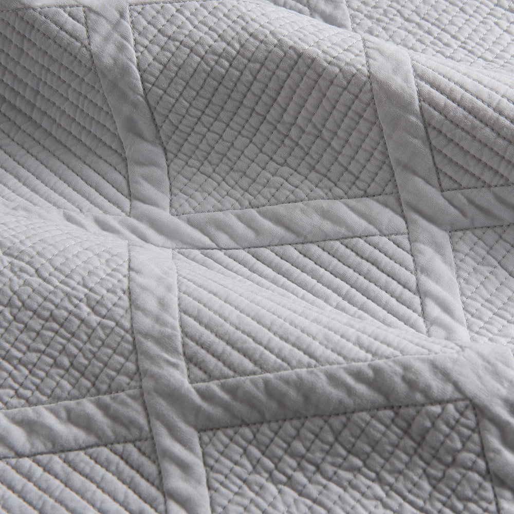 Cubrecama Quilt Rombos King Gris