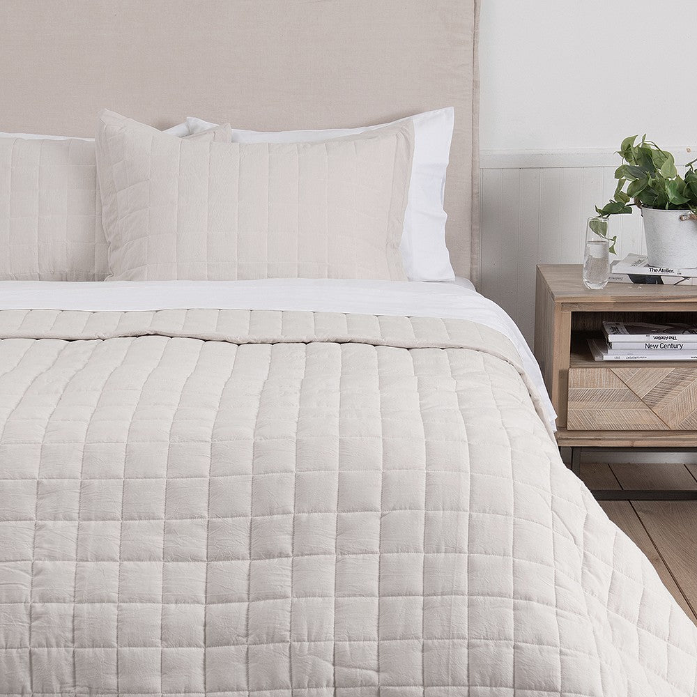 Cubrecama Quilt Oxford 1.5 Plazas Crudo