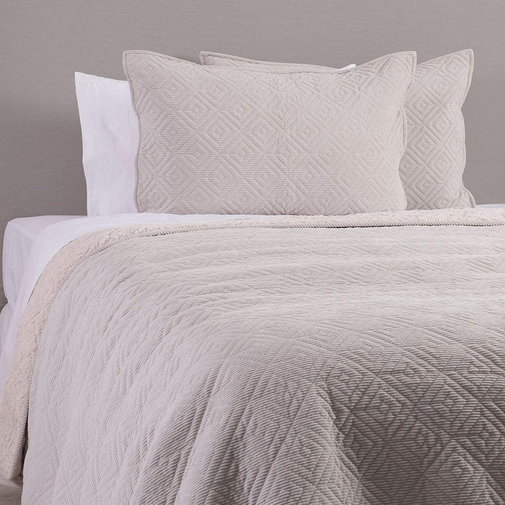 Cubrecama Quilt Corduroy Sherpa King Beige