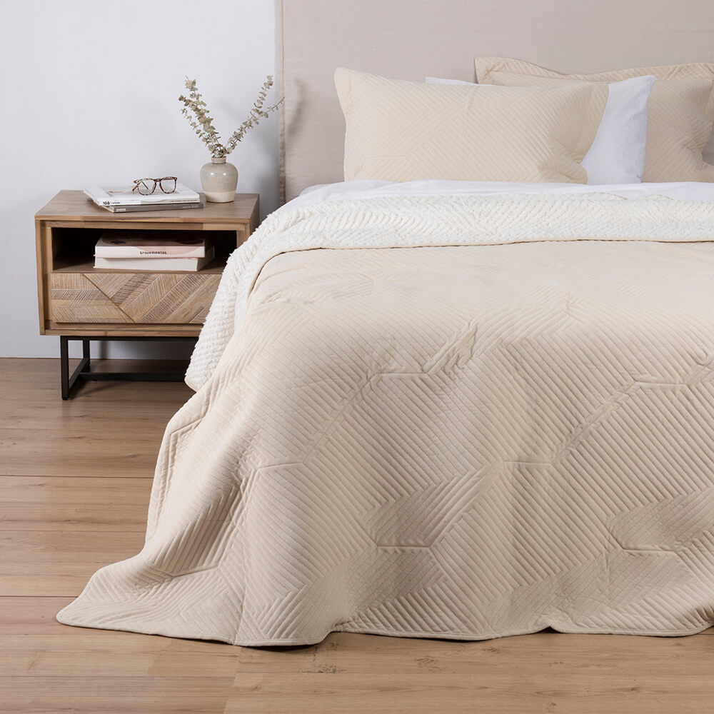 Cubrecama Quilt Velvet Sherpa Hexagon 2 Plazas Crudo
