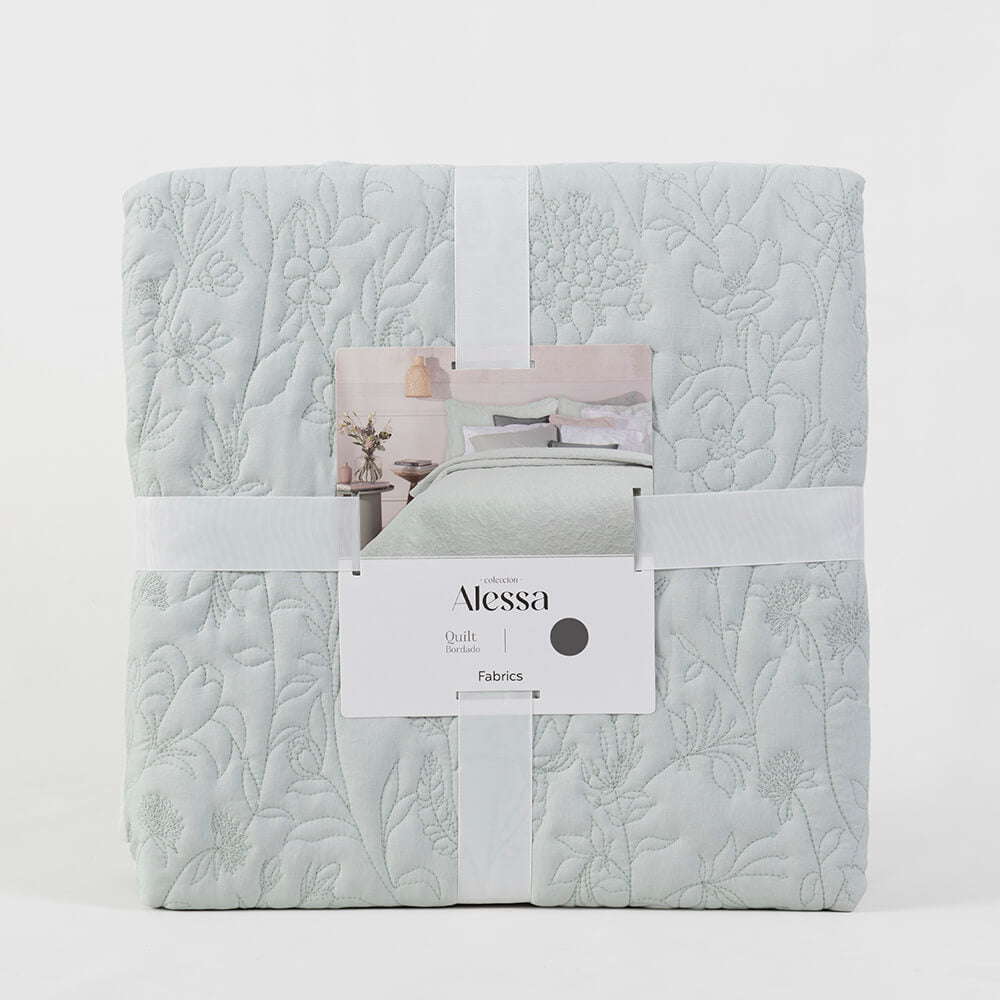 Cubrecama Quilt Bordado Isidora 2 Plazas Agua
