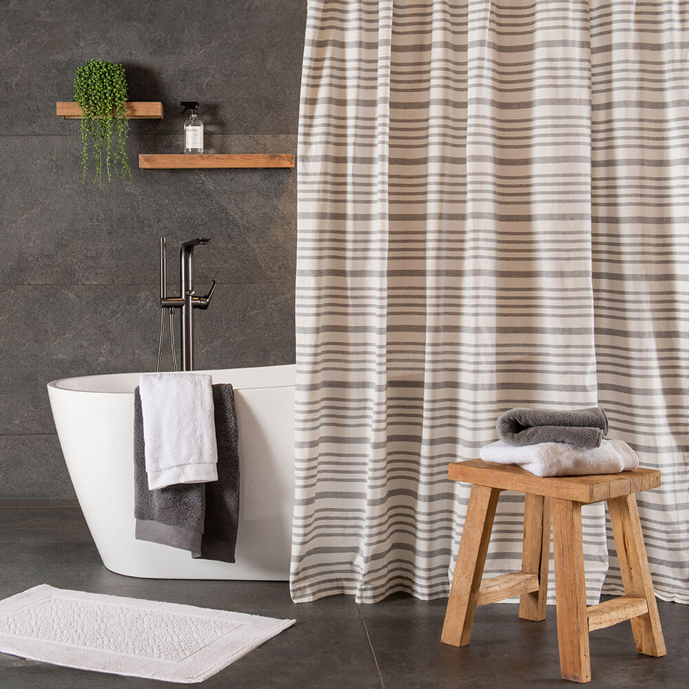 Cortina Baño Líneas Negro