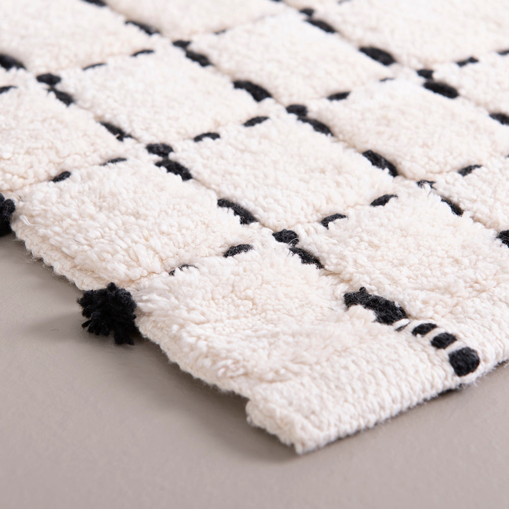 Piso Baño Flecos Negro