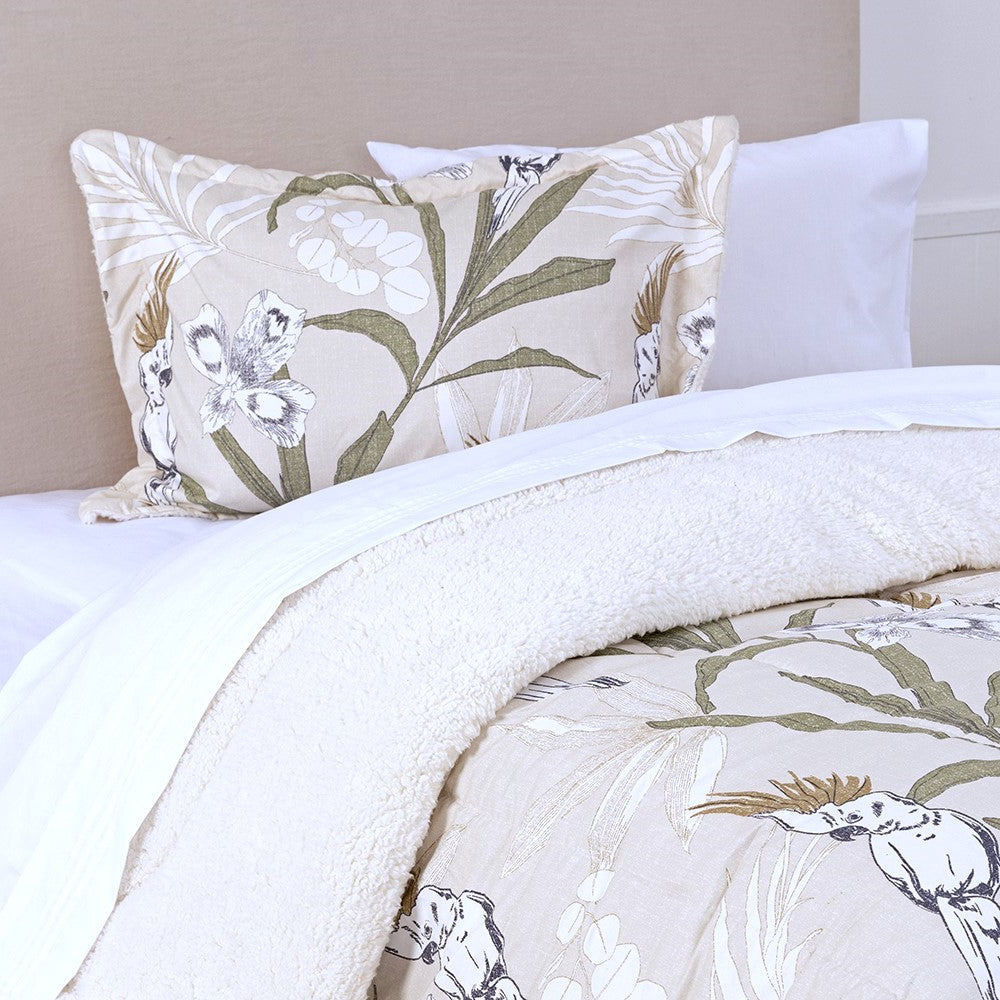 Plumón Estampado Sherpa Parrots 1.5 Plazas Beige