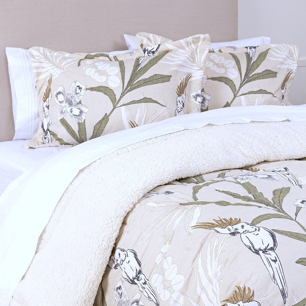 Plumón Estampado Sherpa Parrots 2 Plazas Beige
