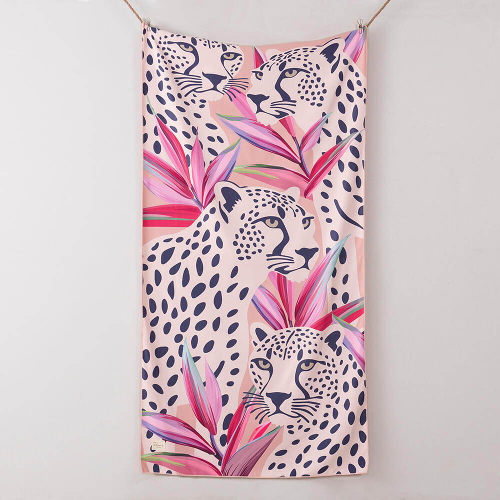 Toalla Playa Microfibra Leopardo Rosa