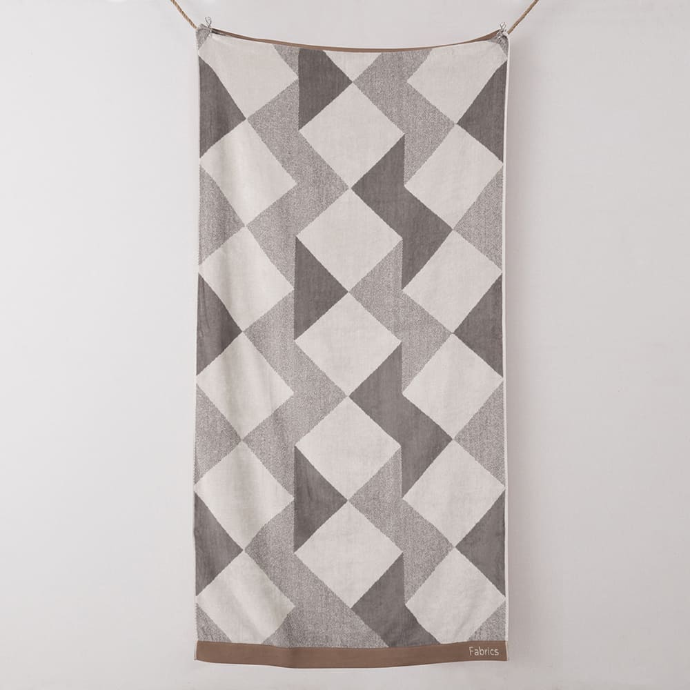 Toalla Playa Jacquard Triángulo Taupe