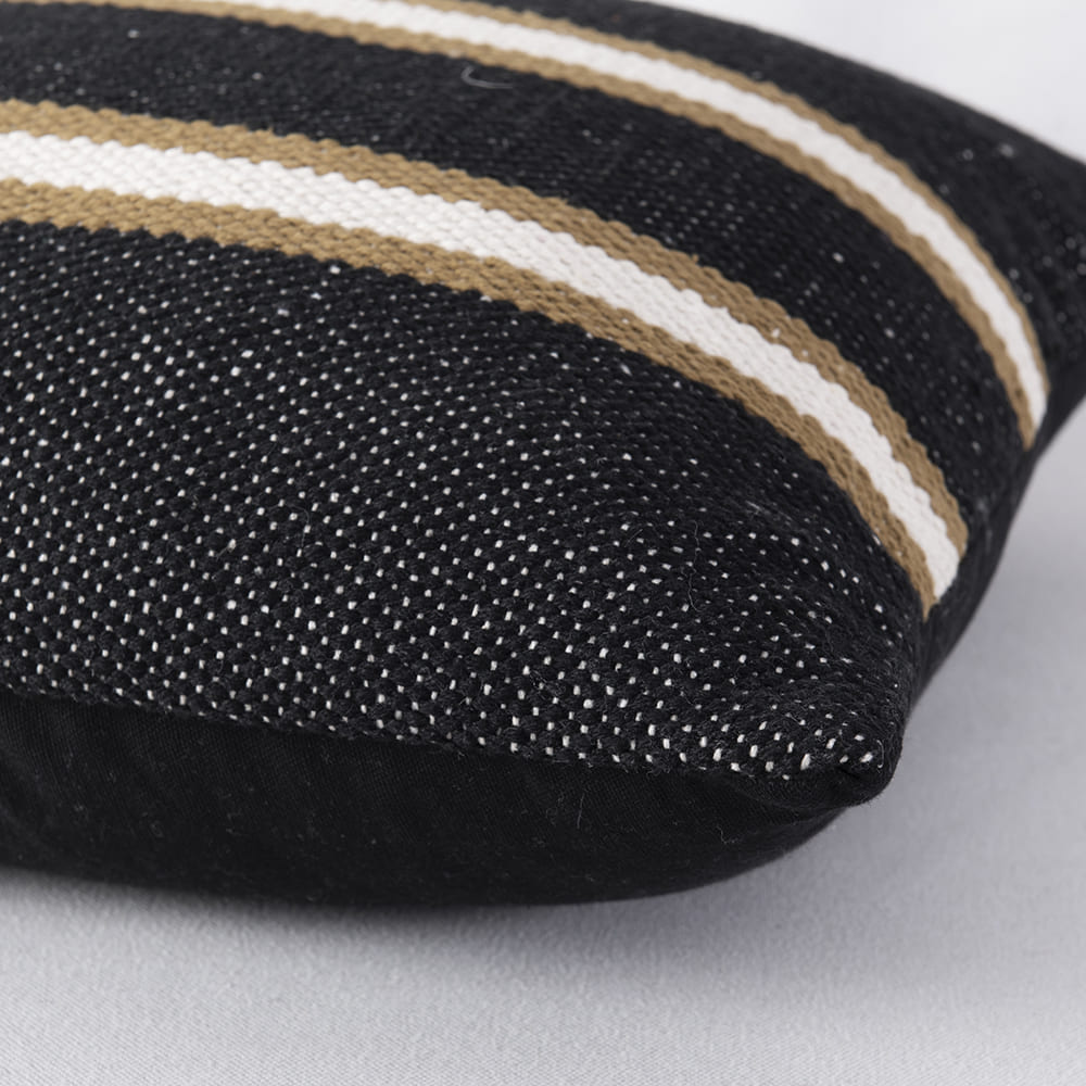 Cojín Tejido 45x45cm Alok Negro