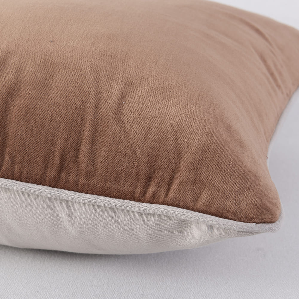 Cojín Velvet 45x45cm Agra Camel