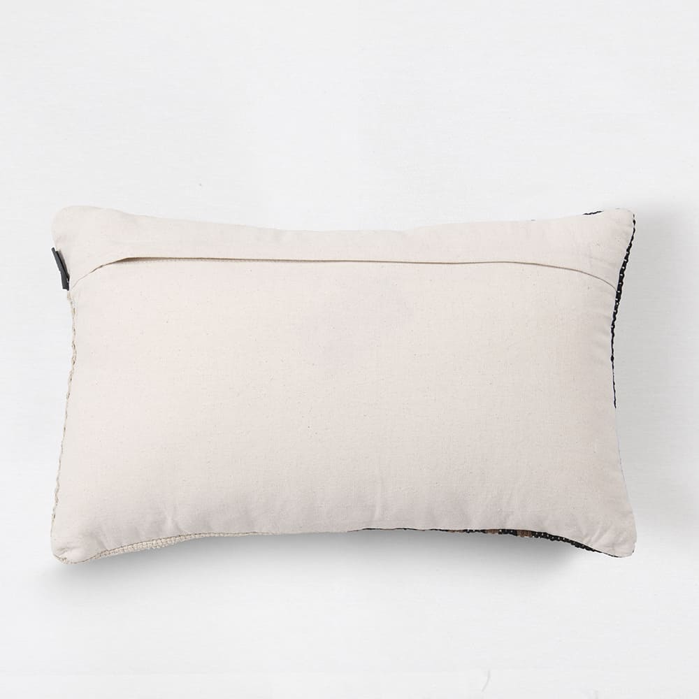 Cojín Tejido 30x50cm Kalu Negro