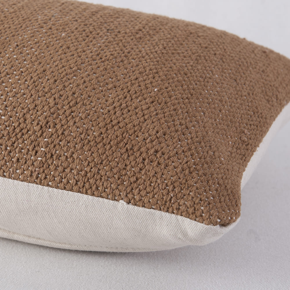 Cojín Tejido 30x50cm Inder Camel