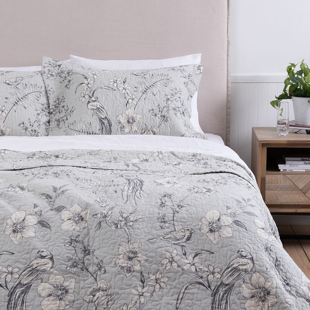 Cubrecama Quilt Estampado 2 Plazas Toile Gris