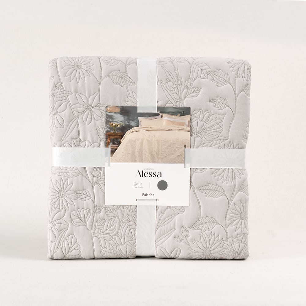 Cubrecama Quilt Bordado Clara Super King Beige