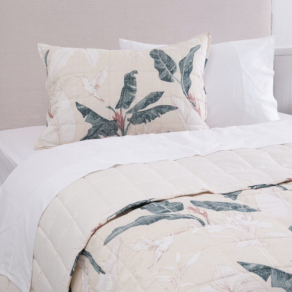 Cubrecama Quilt Estampado Tahí 1.5 Plazas Beige