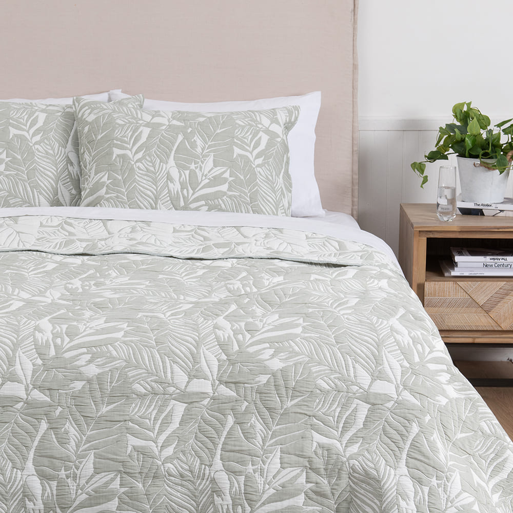 Cubrecama Quilt Jacquard Buzios King Verde