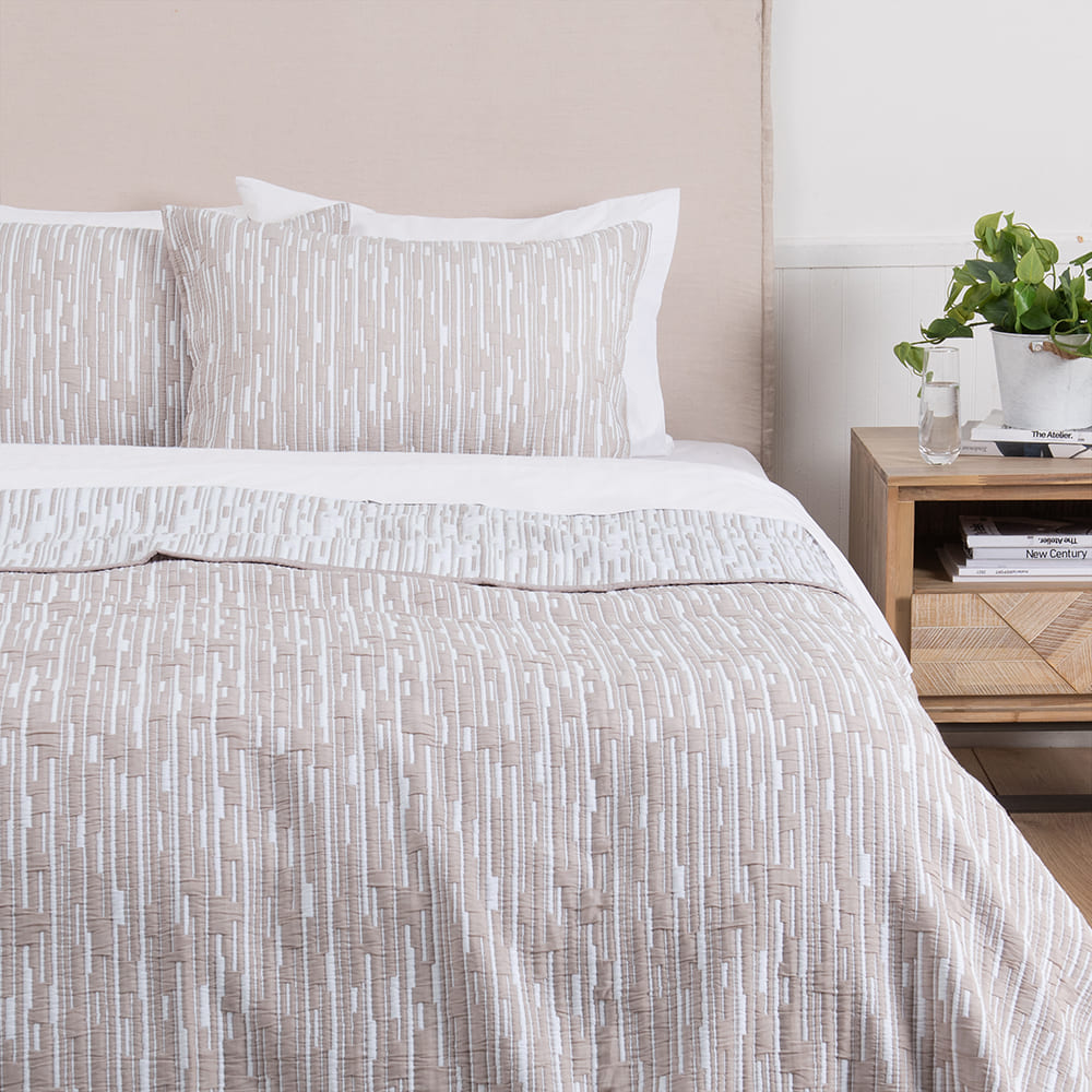 Cubrecama Quilt Jacquard Lorenzo Super King Beige