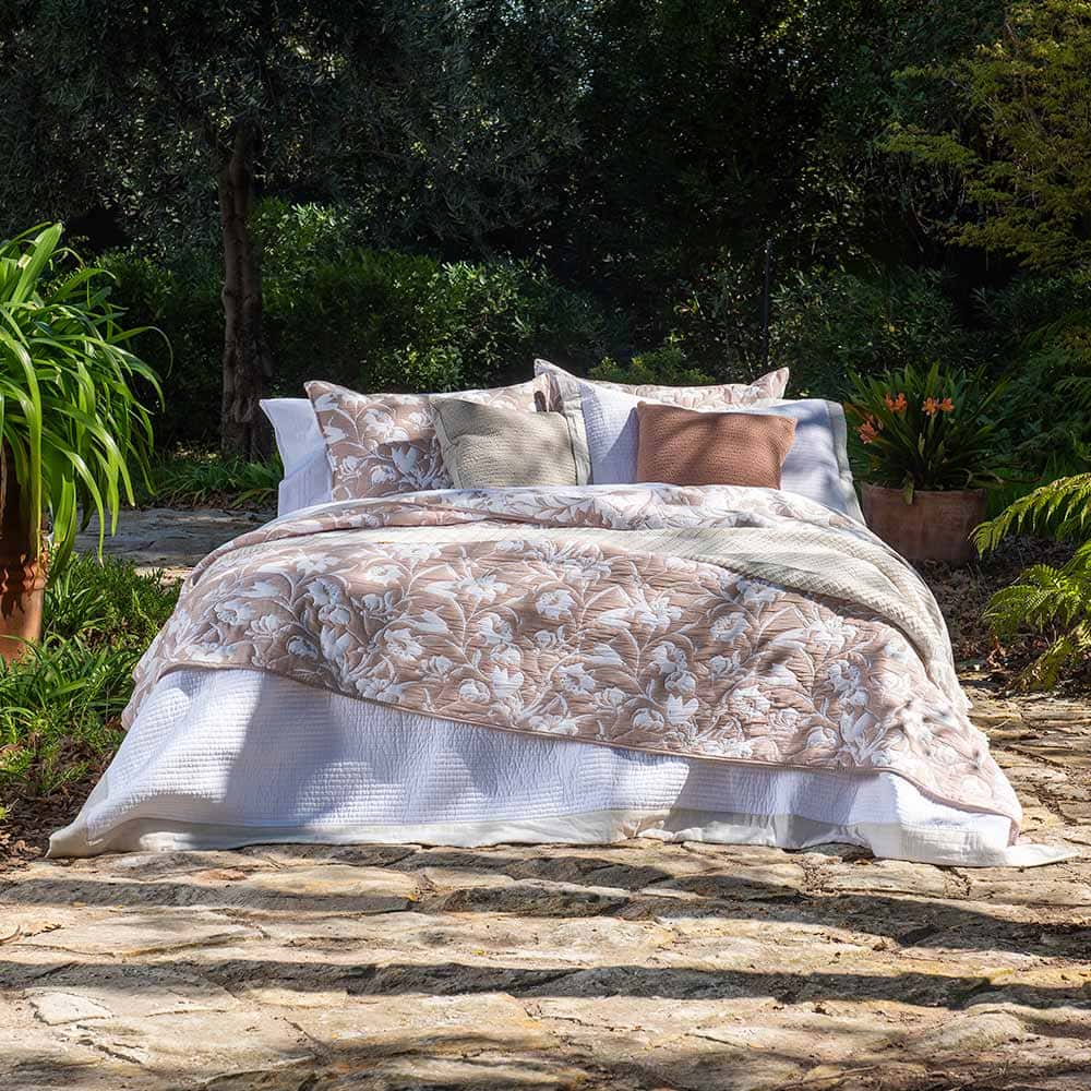 Cubrecama Quilt Jacquard Alicia 1.5 Plazas Malva