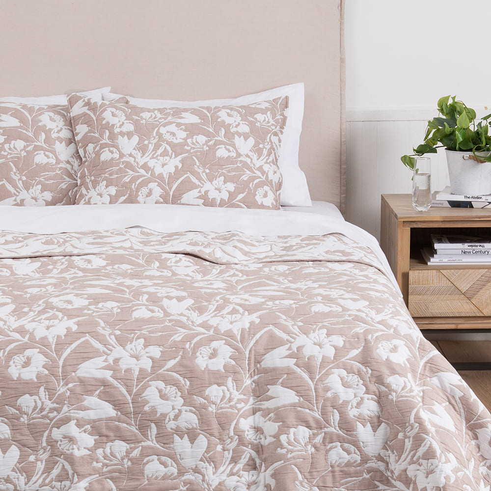 Cubrecama Quilt Jacquard Alicia King Malva