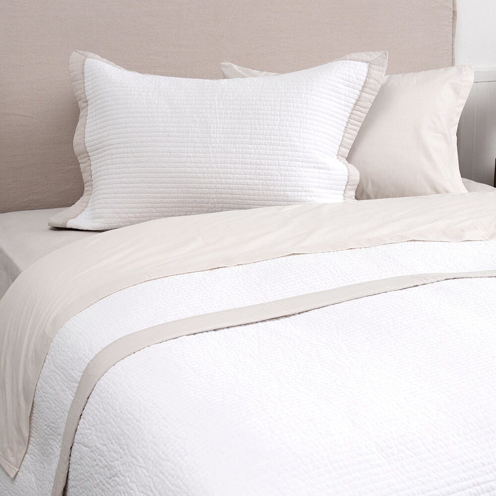 Cubrecama Quilt Borde 1.5 Plazas Beige