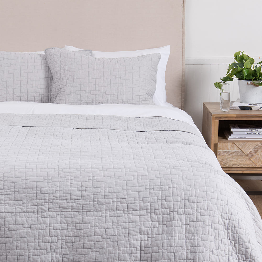 Cubrecama Quilt Mateo 1.5 Plazas Gris