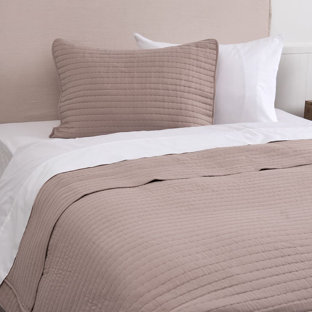 Cubrecama Quilt Renato 1.5 Plazas Beige