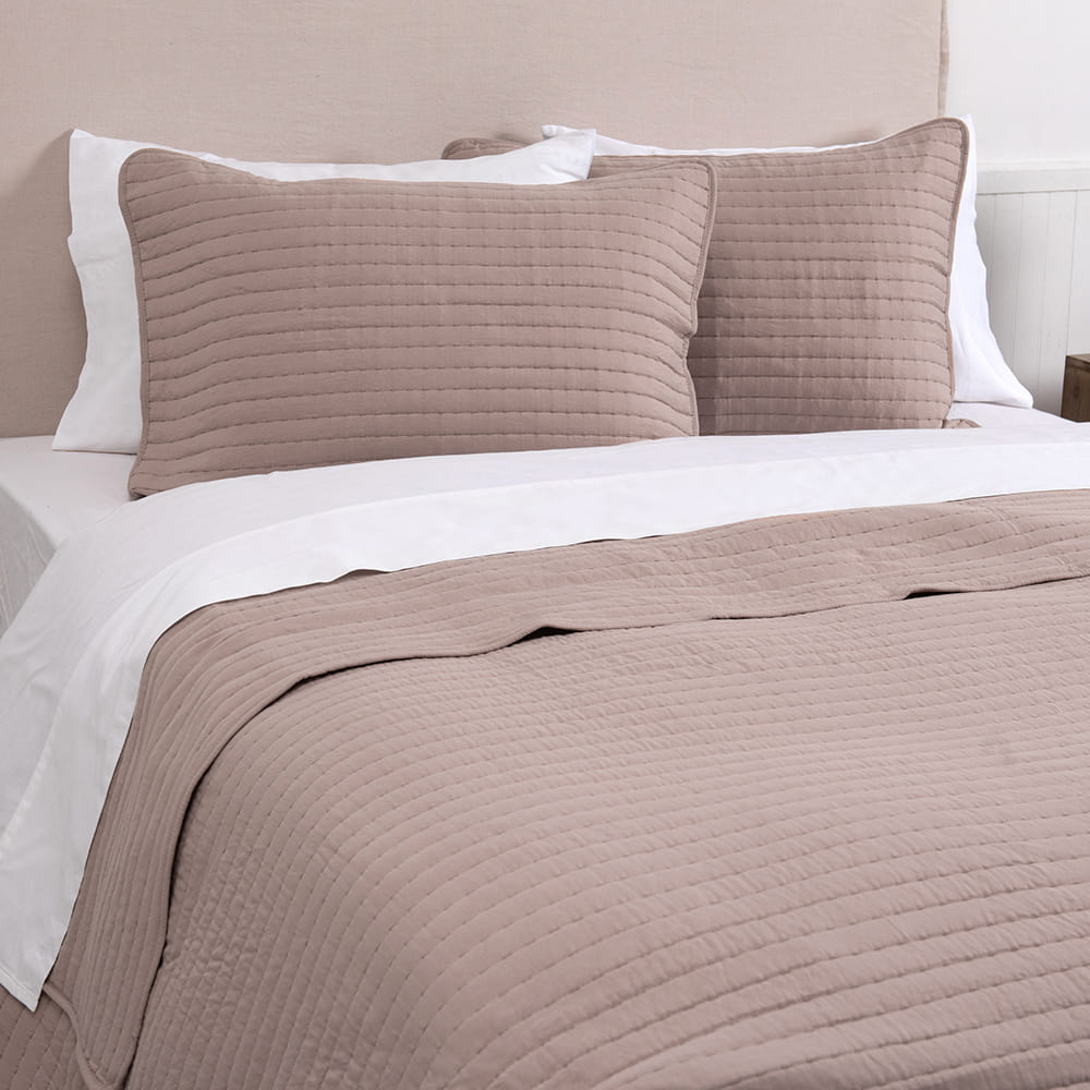 Cubrecama Quilt Renato 2 Plazas Beige