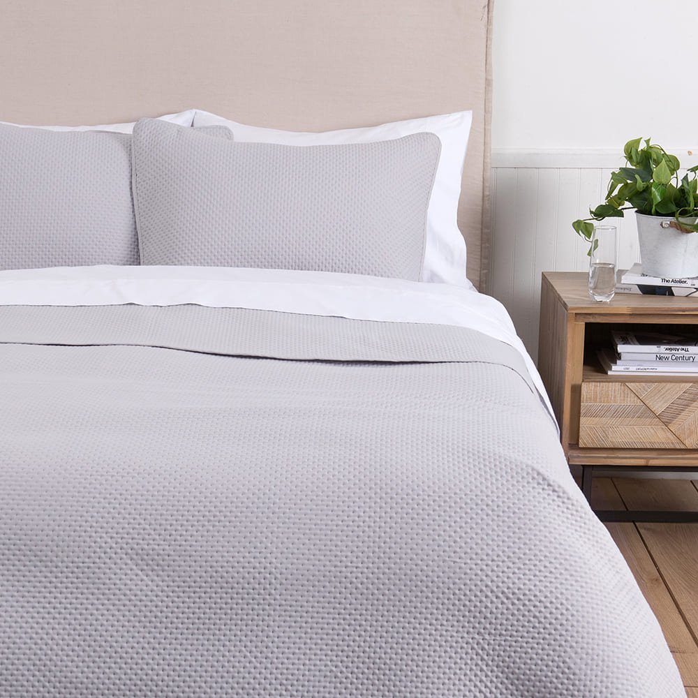 Cubrecama Quilt Pinsonic 1.5 Plazas Perla