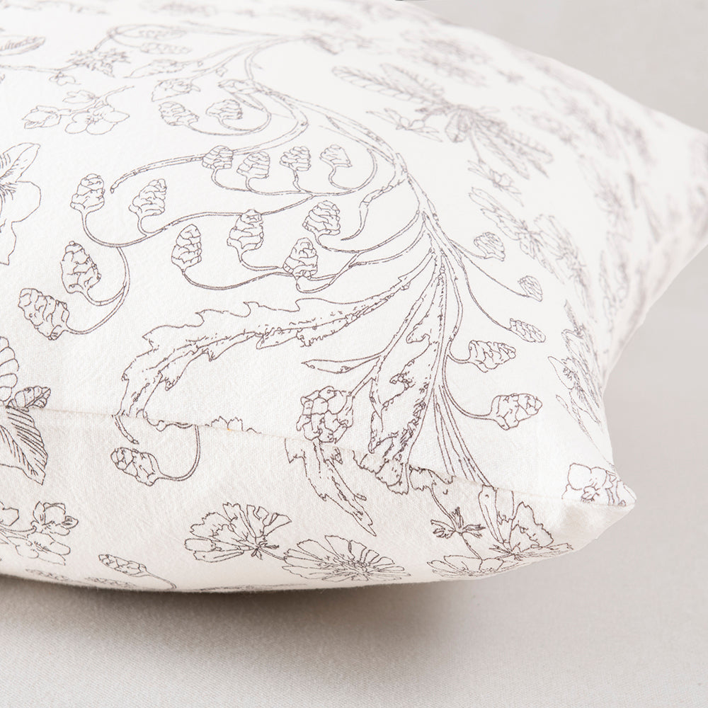 Cojín Estampado Aves 30x60cm Crudo