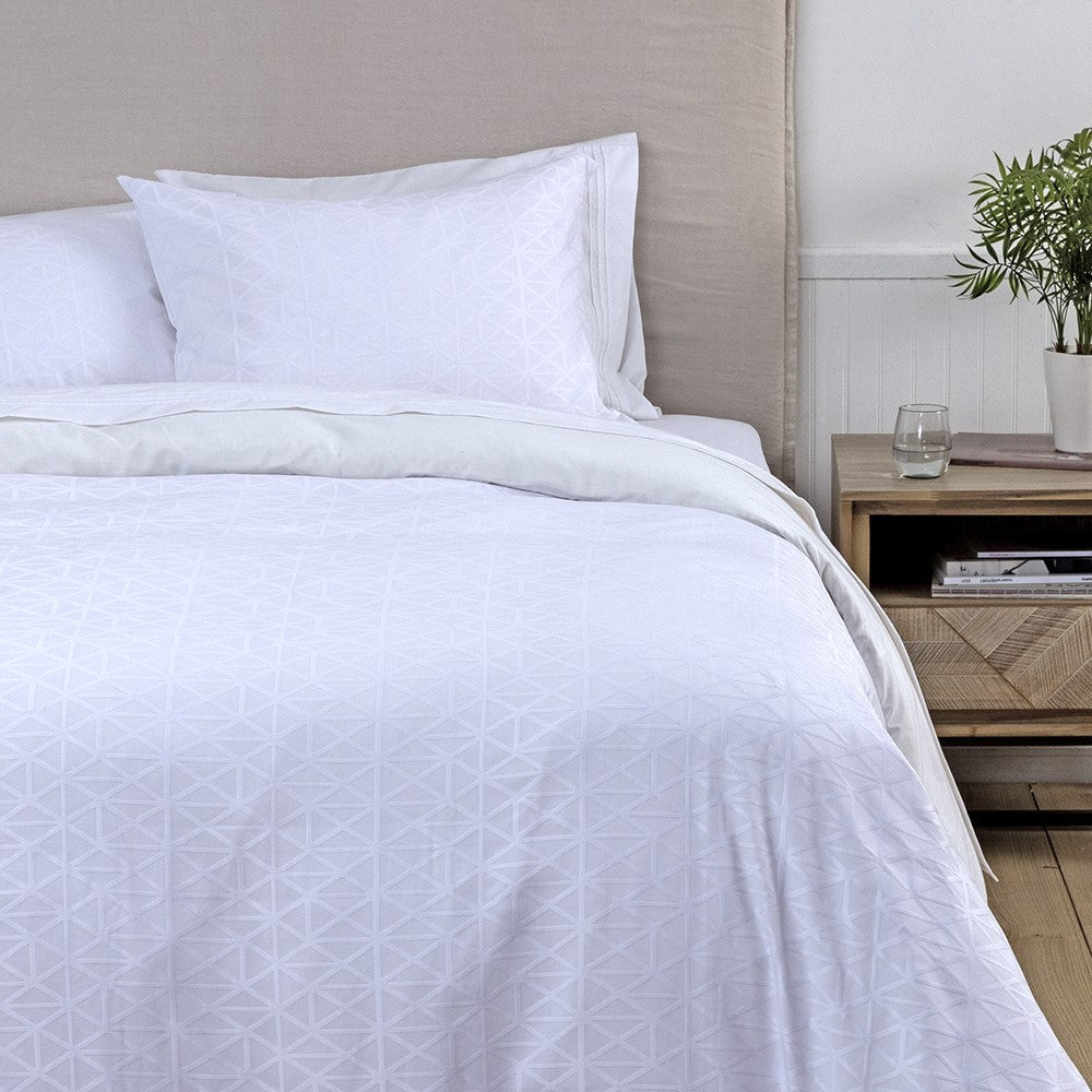 Funda Plumón Liverpool Super King Blanca