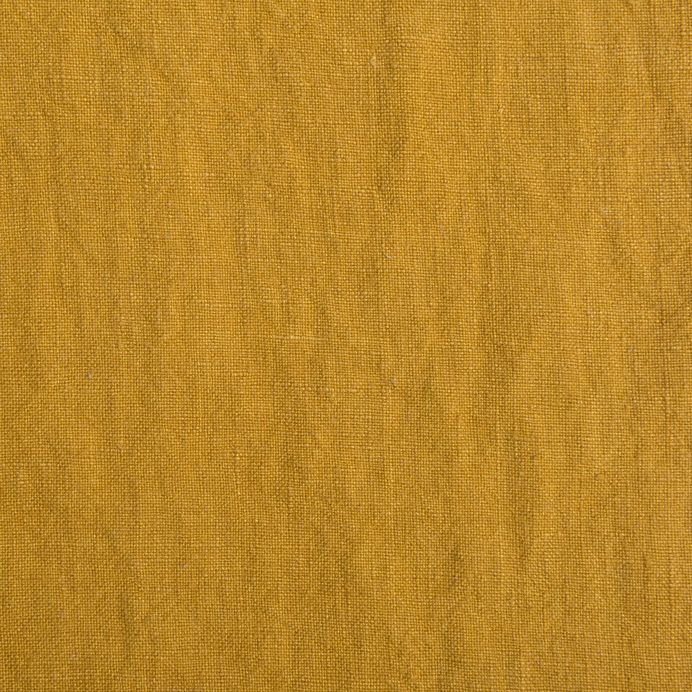 Lino Isabel Amarillo